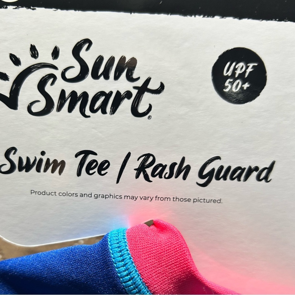 ❤️NWT-Kids Swim Tee Rash Guard - Blue and Green UPF 50+ - Picture 4 of 5